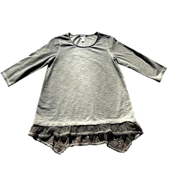 Chicos Olive Green Gray Blouse Top Embroidered Lace Hem Scoop Neck Blouse Size 3 - Picture 10 of 11